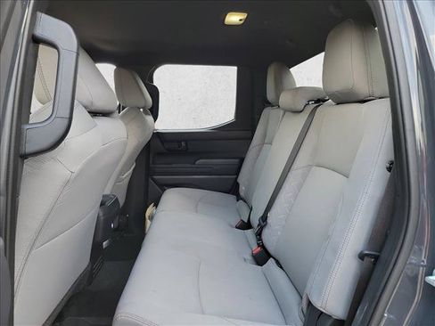 Used 2025 Toyota Tacoma SR5 AWD/4WD image 11