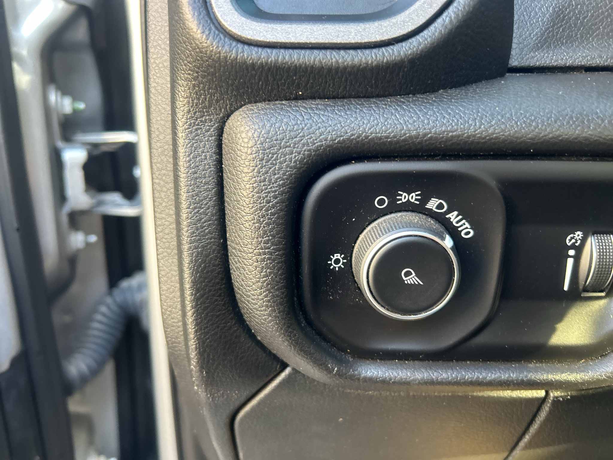 Used 2022 RAM 2500 Tradesman AWD/4WD image 16