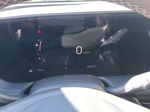 Certified 2025 Buick Encore GX Preferred image 26