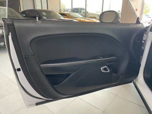 Used 2019 Dodge Challenger SXT w/ Blacktop Package image 13