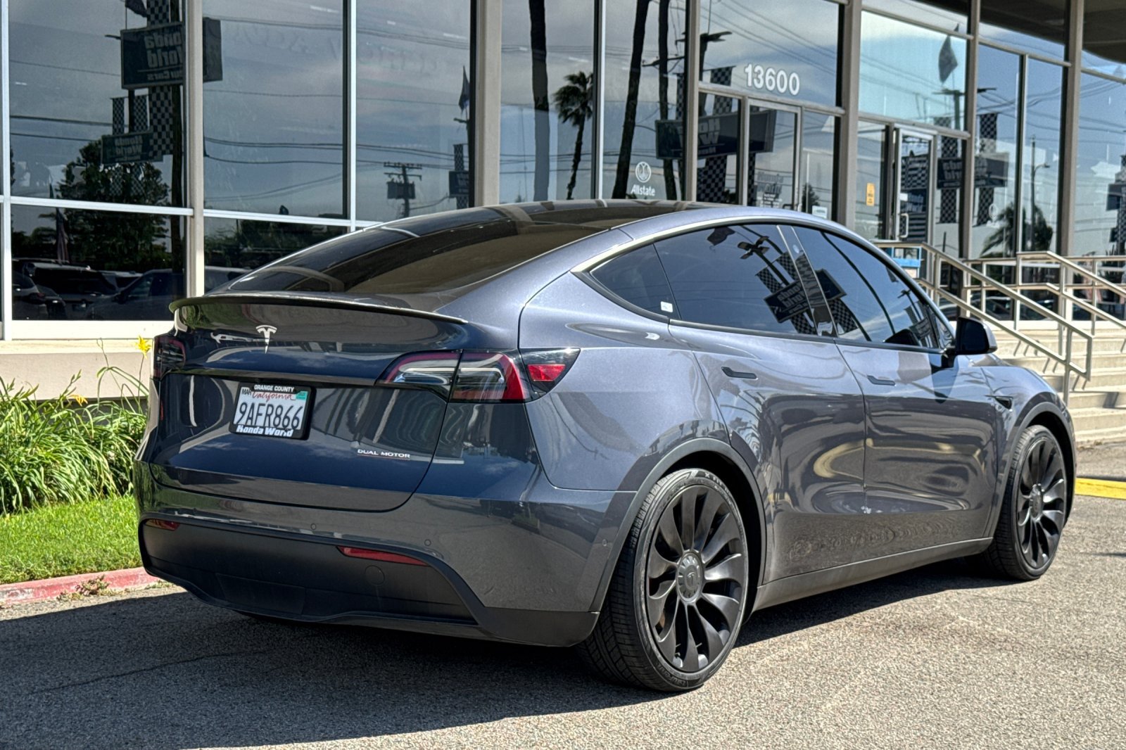 Used 2022 Tesla Model Y Performance AWD/4WD image 5