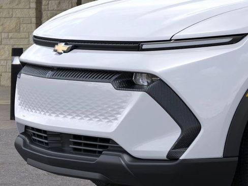 New 2026 Chevrolet Equinox EV LT image 13