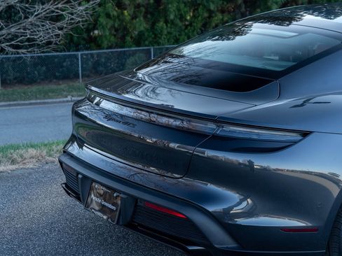 Certified 2024 Porsche Taycan GTS image 13