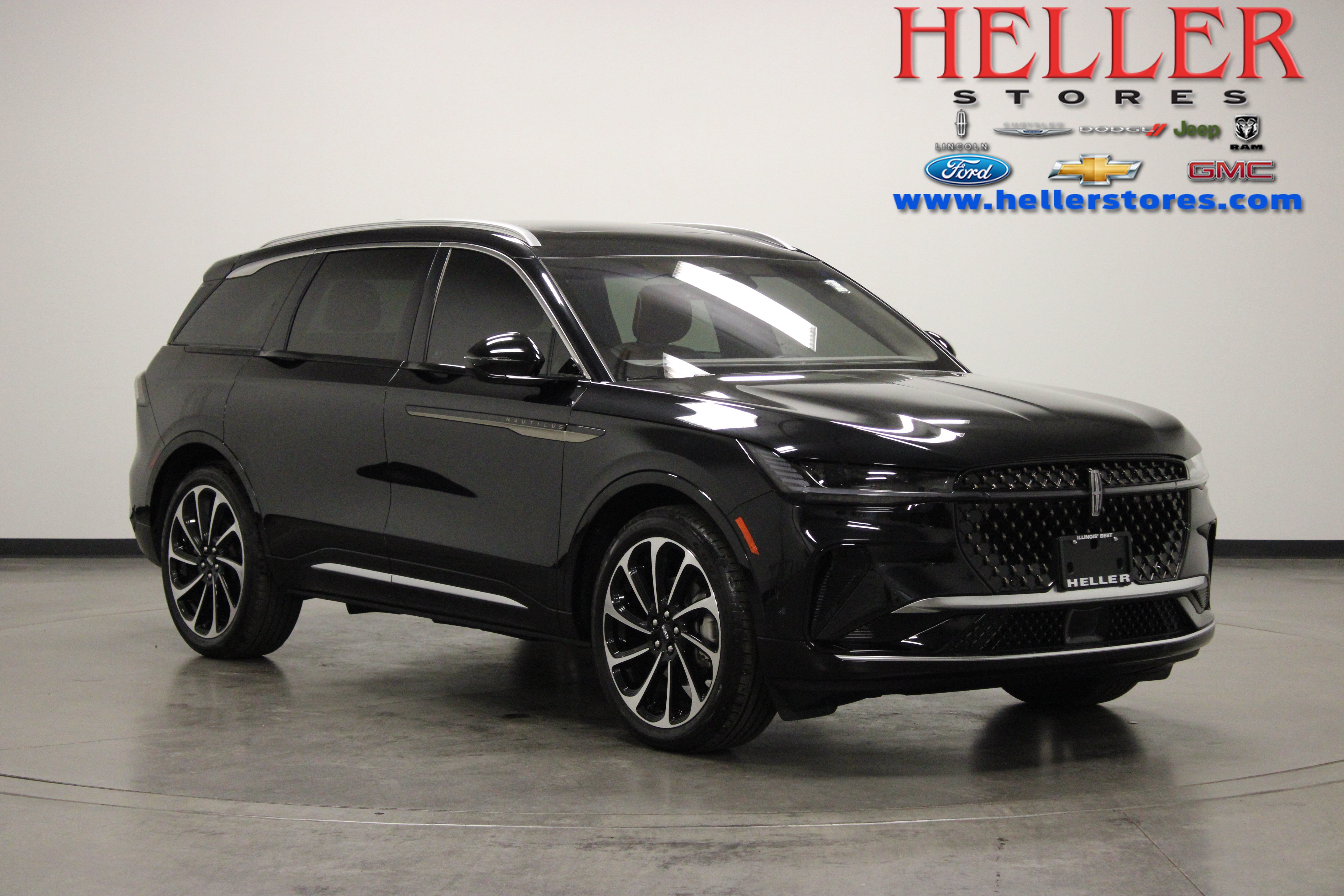 Used 2024 Lincoln Nautilus Black Label AWD/4WD image 1