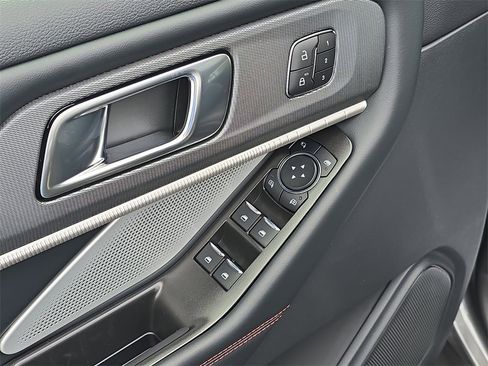 New 2026 Ford Explorer ST w/ Sun And Sound Package image 17
