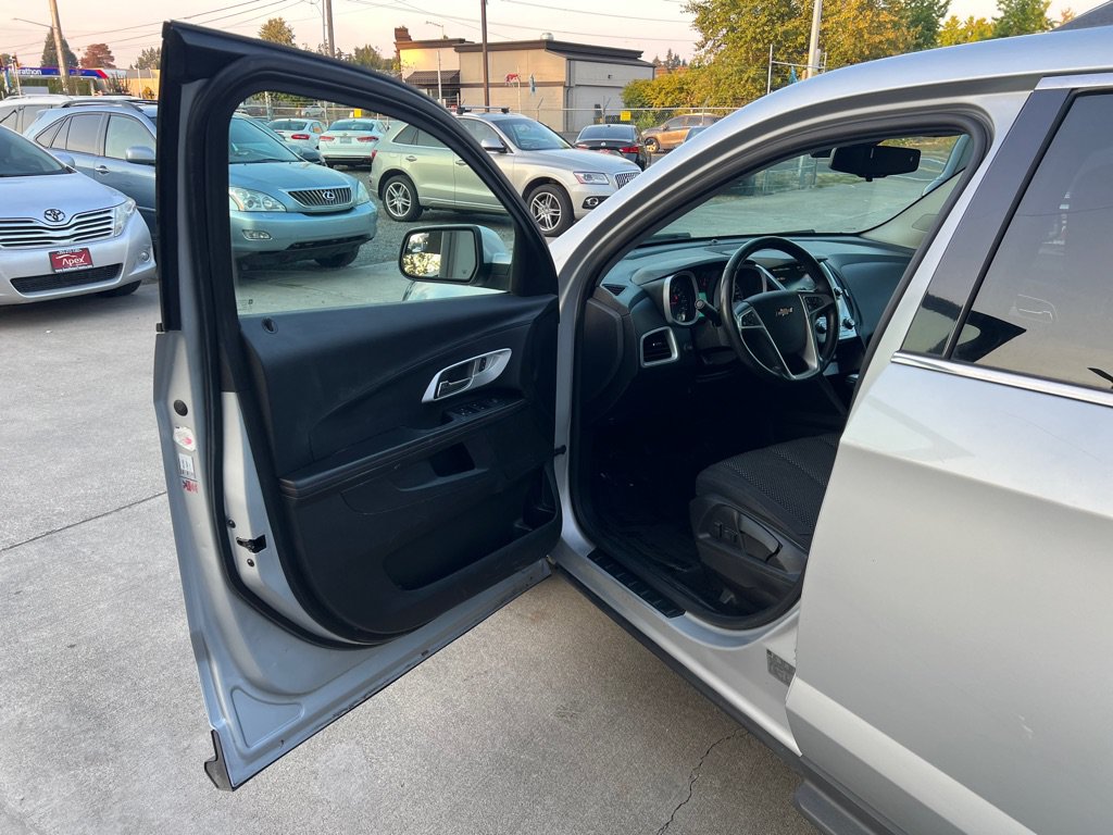 Used 2013 Chevrolet Equinox LT AWD/4WD image 10