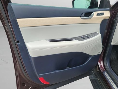 Used 2024 Hyundai Palisade Limited FWD image 21