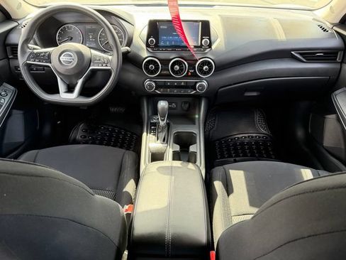 Certified 2023 Nissan Sentra S FWD image 22