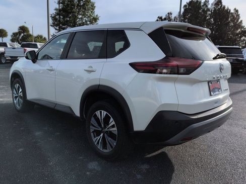 Used 2023 Nissan Rogue SV image 7