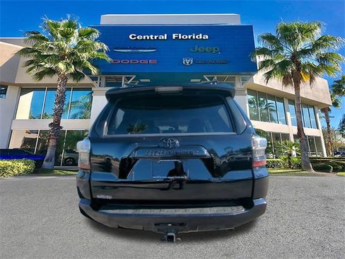 Used 2021 Toyota 4Runner Venture image 6