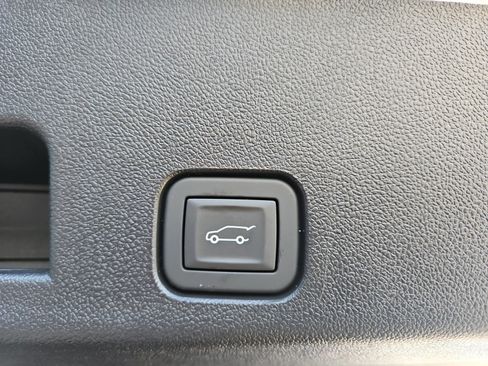 New 2026 GMC Acadia Denali w/ Super Cruise Package image 25