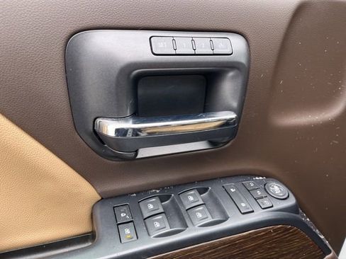 Used 2019 GMC Sierra 2500 Denali w/ Duramax Plus Package image 13