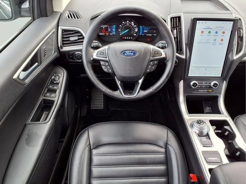 Used 2024 Ford Edge SEL w/ Convenience Package AWD/4WD image 12