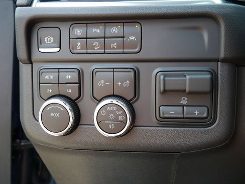 New 2026 Chevrolet Tahoe Premier AWD/4WD image 33