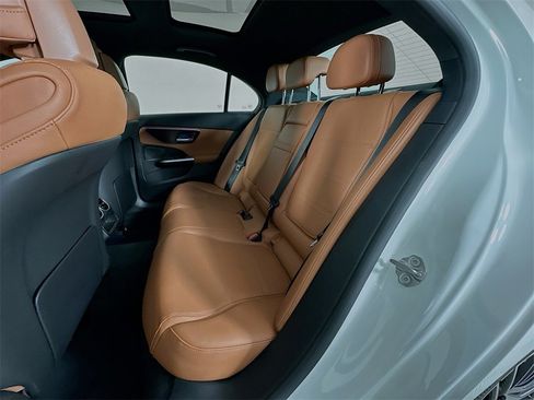 Certified 2023 Mercedes-Benz C 300 4MATIC Sedan image 23