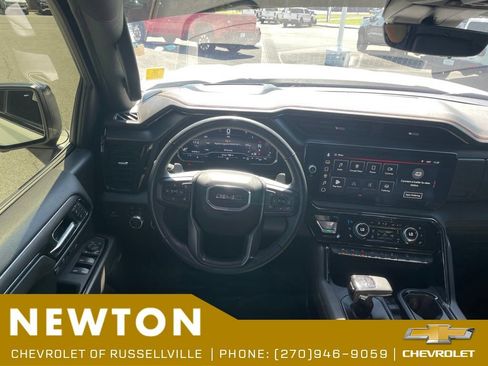 Used 2024 GMC Sierra 1500 AT4 w/ Technology Package AWD/4WD image 20
