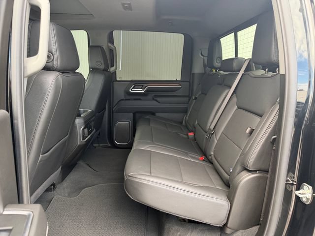 Used 2024 GMC Sierra 2500 Denali w/ Denali Reserve Package AWD/4WD image 18