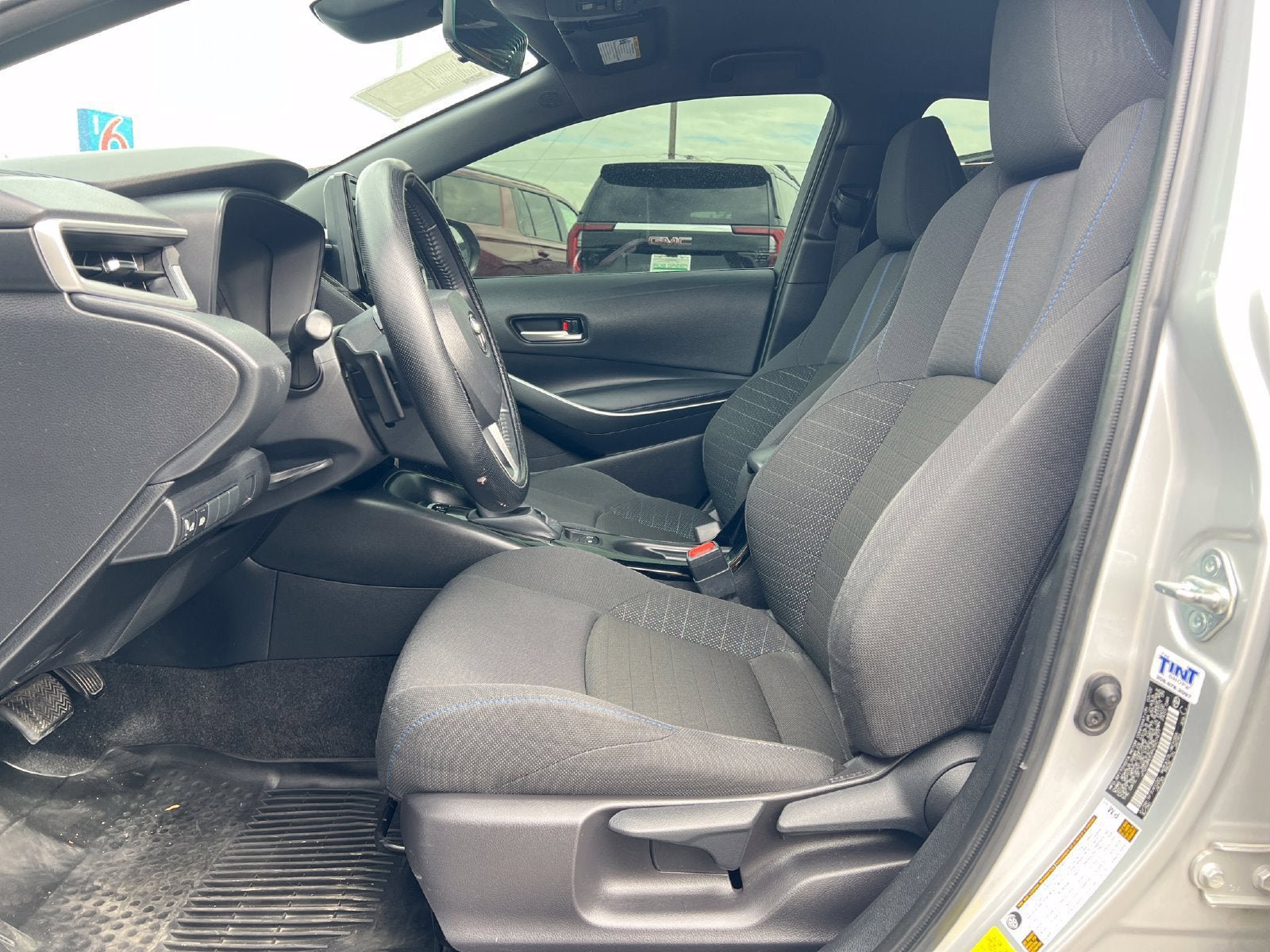 Used 2022 Toyota Corolla SE FWD image 45