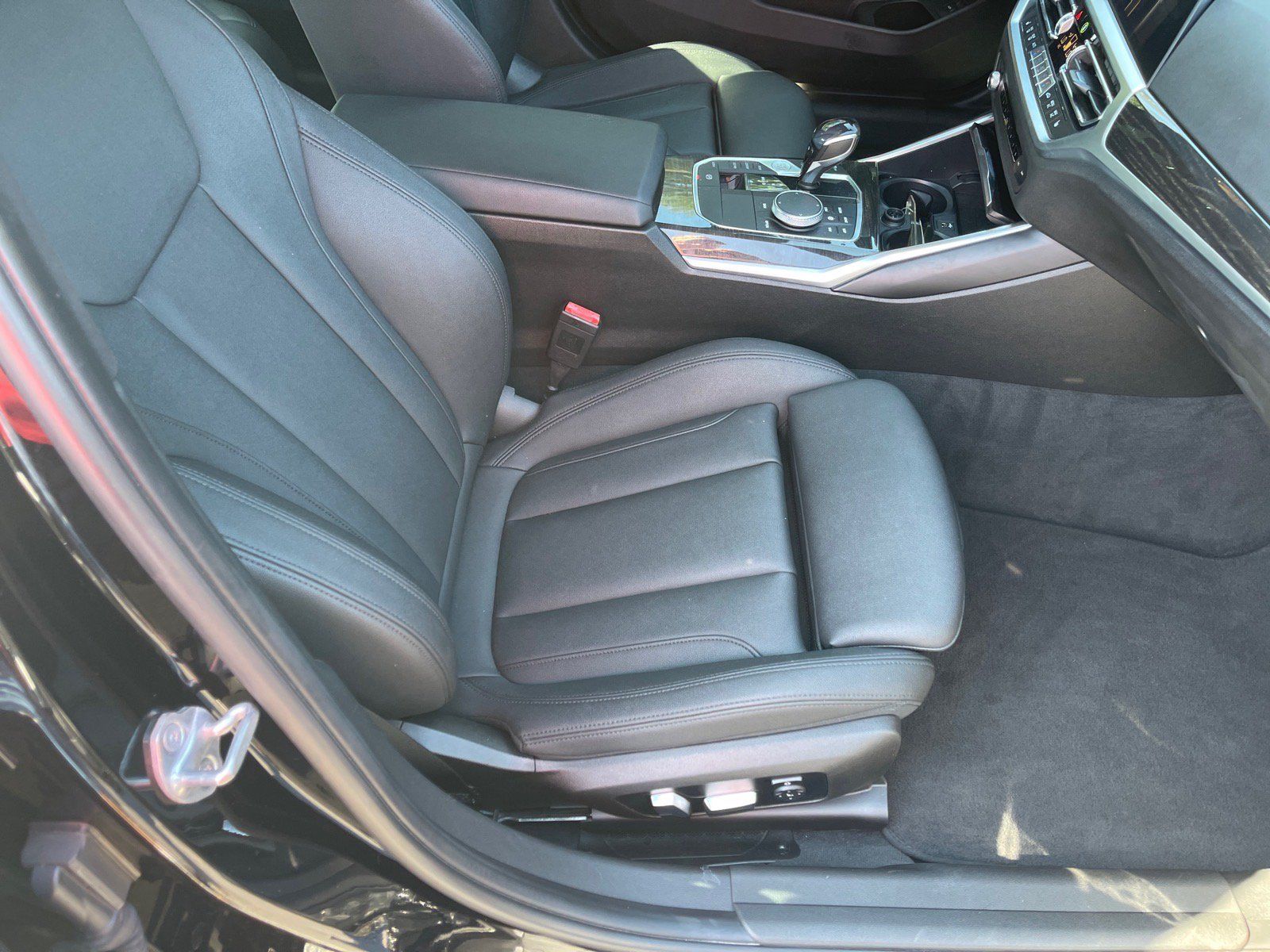Used 2019 BMW 330i Sedan w/ Convenience Package RWD image 19