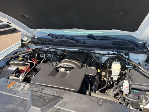 Used 2018 Chevrolet Silverado 1500 LT w/ Trailering Package image 18