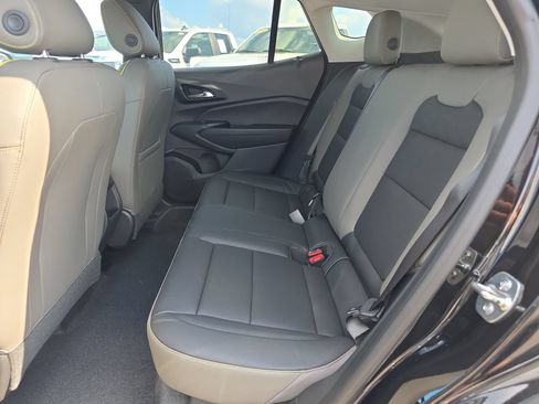 New 2026 Chevrolet Trax ACTIV w/ Driver Confidence Package FWD image 11
