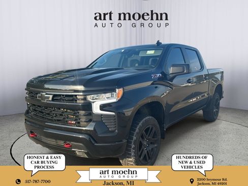 Used 2024 Chevrolet Silverado 1500 LT Trail Boss w/ Convenience Package II AWD/4WD image 1