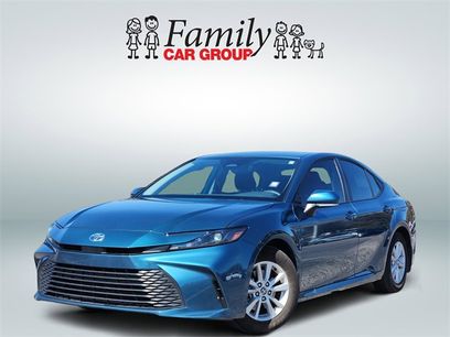 Used 2025 Toyota Camry LE w/ Convenience Package