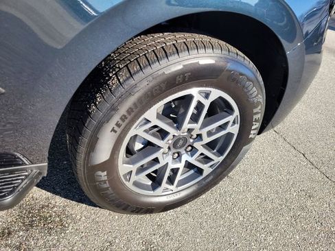 New 2026 Ford Expedition Active RWD image 12