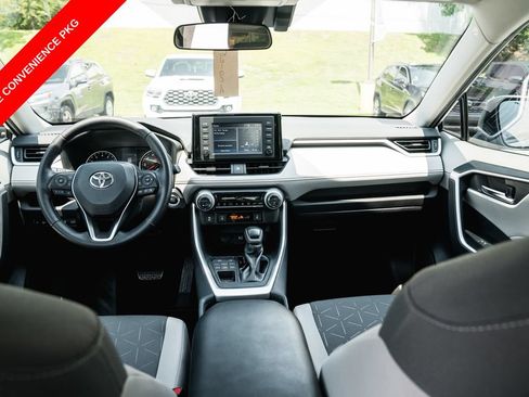 Certified 2019 Toyota RAV4 XLE AWD/4WD image 11