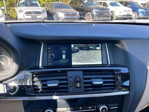 Used 2017 BMW X3 xDrive28i image 14