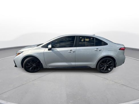 Certified 2025 Toyota Corolla SE FWD image 9