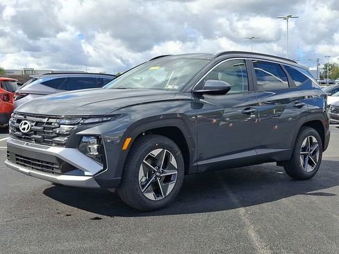 New 2026 Hyundai Tucson SEL image 2