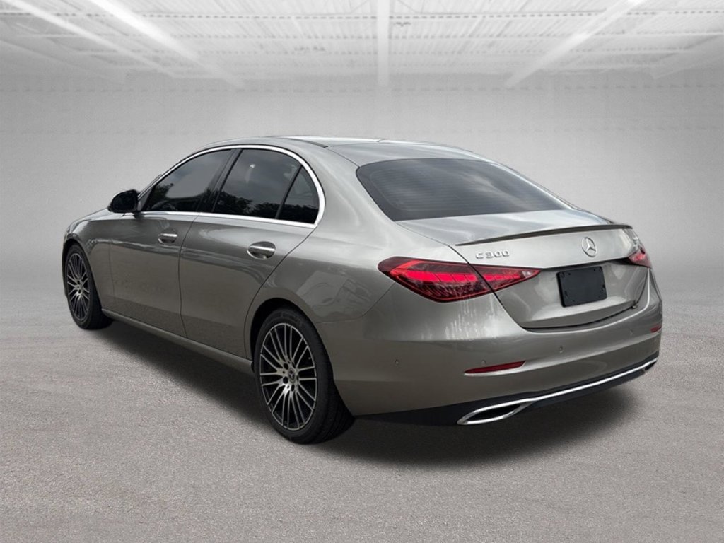 Used 2022 Mercedes-Benz C 300 4MATIC Sedan image 3