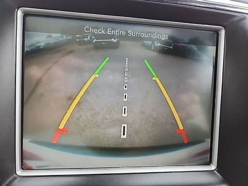 Used 2015 Jeep Grand Cherokee High Altitude AWD/4WD image 19