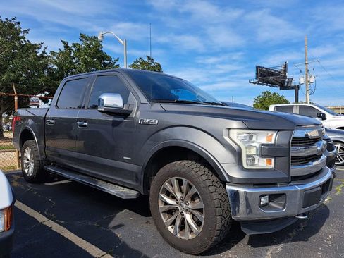 Used 2016 Ford F150 Lariat w/ Equipment Group 502A Luxury image 3