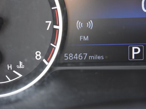Used 2022 Nissan Murano Platinum w/ Cargo Package FWD image 25