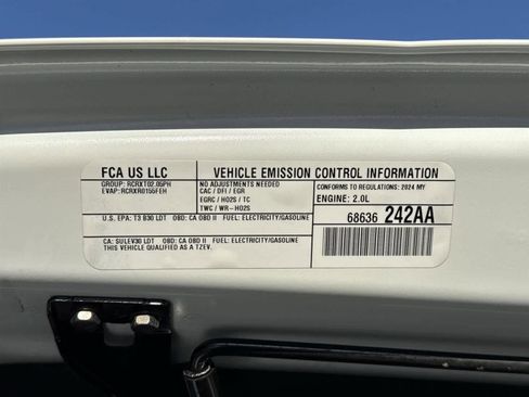 Used 2024 Jeep Wrangler Sahara image 39