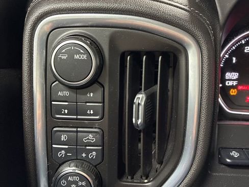 Used 2021 Chevrolet Silverado 1500 High Country w/ Technology Package image 14