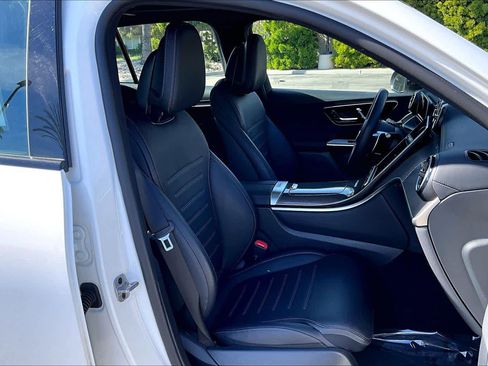 Used 2025 Mercedes-Benz GLC 43 AMG 4MATIC image 8