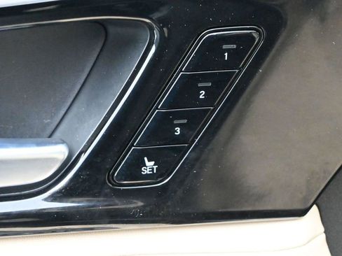 Used 2024 Acura MDX FWD w/ Technology Package image 5