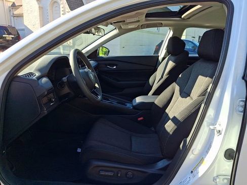Certified 2024 Honda Accord EX image 14