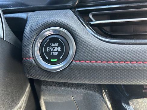 Used 2025 Chevrolet TrailBlazer RS w/ Driver Confidence Package image 35