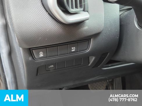 Used 2025 MAZDA CX-50 AWD 2.5 S w/ Premium Package image 16