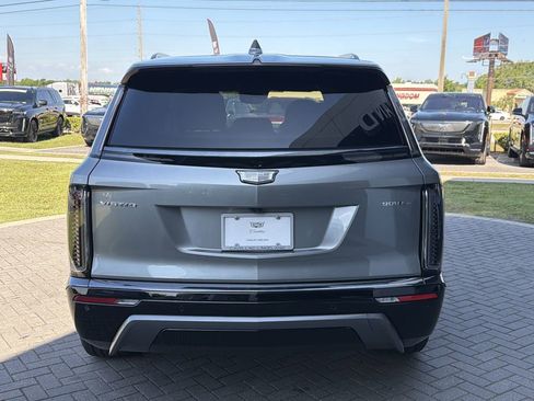 New 2026 Cadillac Vistiq Sport AWD/4WD image 4