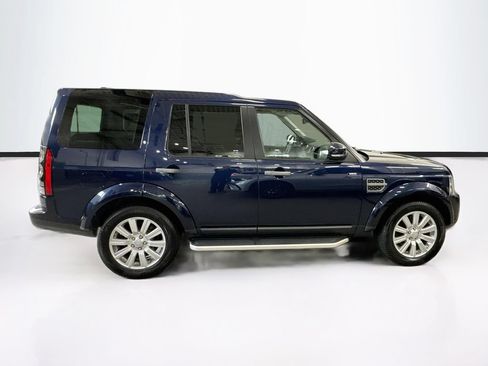 Used 2016 Land Rover LR4 AWD/4WD image 4