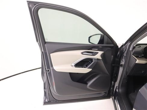 New 2025 Audi Q5 Premium Plus image 10