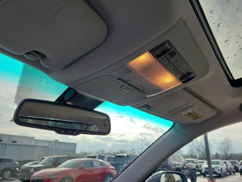 Used 2011 Lexus LS 460 AWD w/ Luxury Value Edition image 30