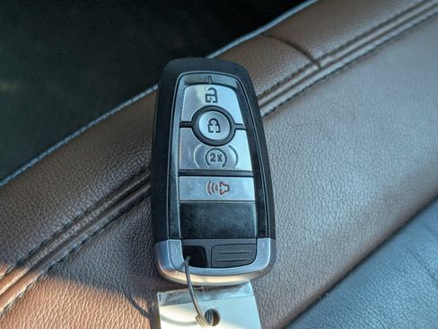 Used 2022 Ford Bronco Outer Banks AWD/4WD image 19