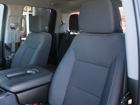 Used 2024 Chevrolet Silverado 1500 W/T w/ WT Value Package AWD/4WD image 31