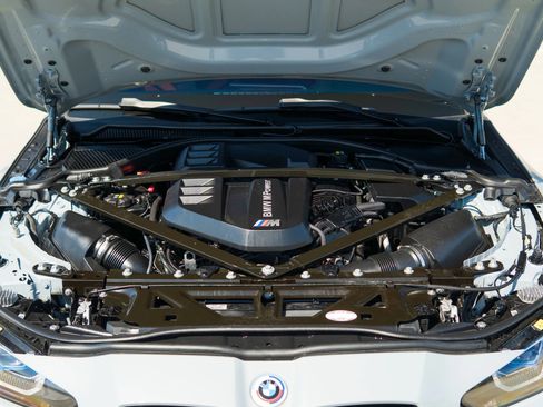 Used 2022 BMW M4 Coupe image 22